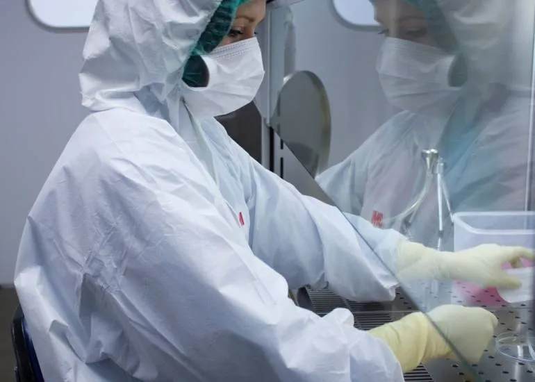 4f3494cfa411740ece8e4a9c6c2084f9d51303a5